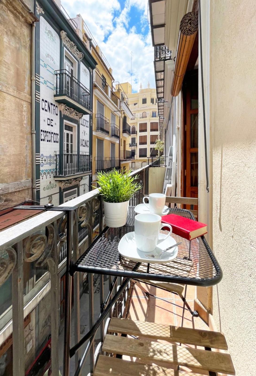 Modern Flat By Mercado Central In Ciutat Vella 瓦伦西亚 外观 照片